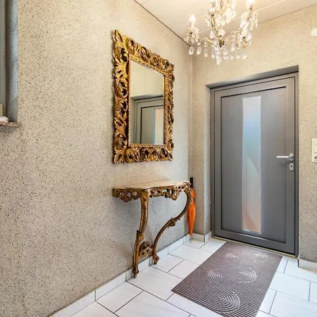 Apartamento Schöne 2-zi-whg Küche Bad Terrasse Heusenstamm